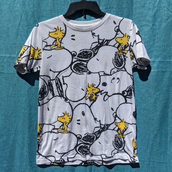 Vans Tops - Snoopy T-Shirt